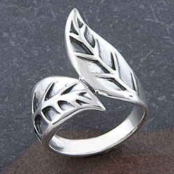 Sterling Silver 'Leaf' Design Ring (Thailand)