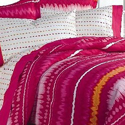 Pink Tie-dye Queen-size Bedding Ensemble