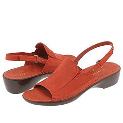Easy Spirit Elfin Light Red Nubuck