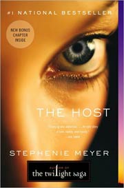 The Host by Stephenie Meyer (Paperback)