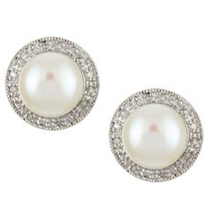 14k Gold FW Pearl and 1/10ct TDW Diamond Earrings (9 mm)