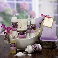 Frutesca Lavender Vanilla Relaxing Spa Basket.