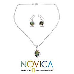 Labradorite 'Beautiful Aura' Jewelry Set (India)