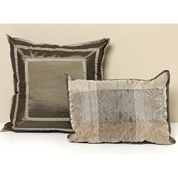 Manor Hill Beacon Place 2-piece Pillow Set