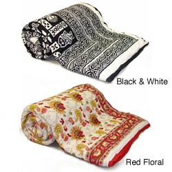 Fair Trade Feather Queen-size Quilt (India)
