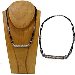 Hand-etched Sterling Silver Onyx Necklace (Thailand)