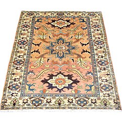 Persian Heriz Peach/ Ivory Rug (5'4 x 6'9)