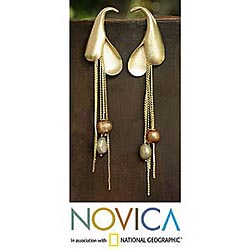 Goldplated 'Flowers in the Sun' Pearl Drop Earrings (Brazil)