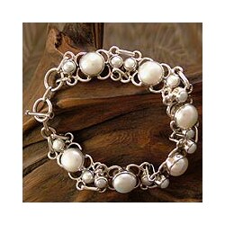 Sterling Silver 'Clarity' Pearl Link Bracelet (India)