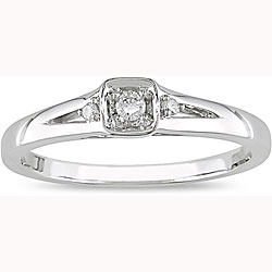 10k White Gold Diamond Ring (I-J, I2)