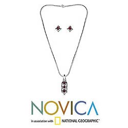 Garnet 'Art Deco Diamonds' Jewelry Set (India)