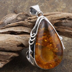 Sterling Silver Amber Tear Drop Pendant (Poland)