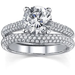 18k Gold 2 1/2ct TDW Diamond Wedding Ring Set (I,  I1)