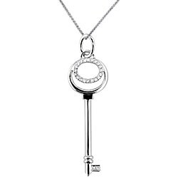 Sterling Silver 1/10ct TDW Circle Diamond Key Necklace (H-I, I2-I3)