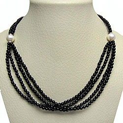 DaVonna Sterling Silver Black Onyx and Freshwater Pearl Necklace (11-12 mm)