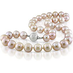 14k White Gold Pink Pearl and Diamond Necklace (11-12 mm)
