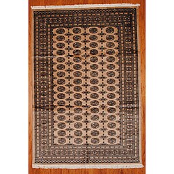 Pakistani Bokhara Hand-knotted Beige Wool Rug (6' x 9')