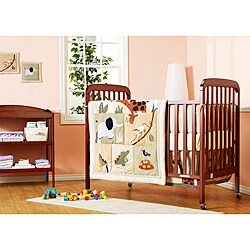 DaVinci Alpha 3-in-1 Crib in Cherry