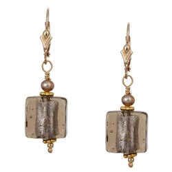 Charming Life 14k Goldfill Pearl Smoky Square Earrings (3.5 mm)