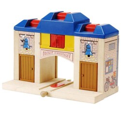 Thomas and Friends Wooden Rails All Aboard Station