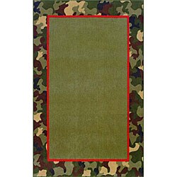 Tweens Camoflauge Border Rug (4'11 x 7')