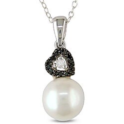 Sterling Silver Pearl and 1/10ct TDW Diamond Necklace (9-9.5 mm)