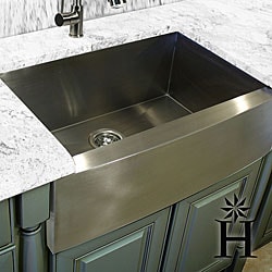 Highpoint Collection Stainless Steel 30-inch Farmhouse Apron Sink