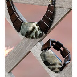 Wood and Blacklip Shell Jewelry Set (Philippines)