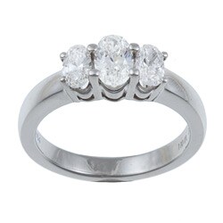 Platinum 1ct TDW Oval-cut Diamond 3-stone Ring (H-I, I1-I2) (Size 7)