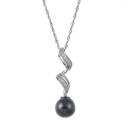 10k/ 14k White Gold Tahitian Pearl and 1/8ct TDW Diamond Necklace (H-I, I2-I3)