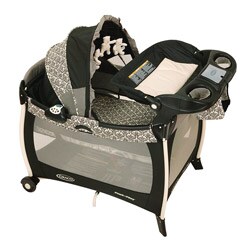 Graco Pack 'n Play Silhouette Playard in Rittenhouse