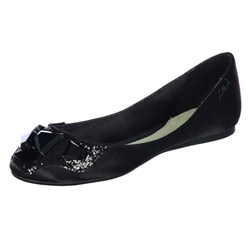 Killah Women's 'Adele' Black Ornamental Toe Flats