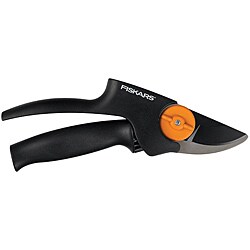 Fiskars 'PowerGear' Bypass Pruner