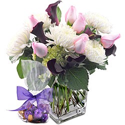 Sweets in Bloom 'Simply Elegant' Flower Bouquet with Godiva Chocolate Truffles