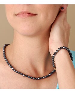DaVonna 14k Gold Akoya Cultured Black Pearl Set (5.5-6 mm/ 18 in/ 7 in)