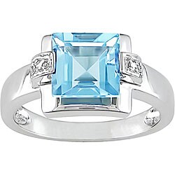 14k Diamond Blue Topaz Ring
