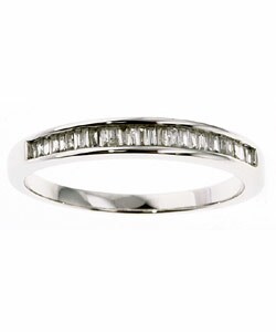10k 1/4-ct Diamond Baguette Channel Ring
