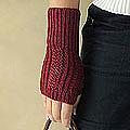 Alpaca Wool 'Scarlet Glam' Fingerless Mitt Gloves (Peru)