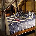 Batik Cotton 'Indigo Cross' Bedspread (Thailand)