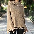 Alpaca Wool Blend 'Golden Camel' Poncho (Peru)