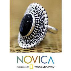Sterling Silver 'Majesty Halo' Onyx Cocktail Ring (Indonesia)