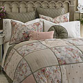 Laura Ashley Victoria Inn 4-piece Comforter Set