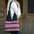 'Hill Tribe Exuberance' Cotton Shoulder Bag (Thailand)
