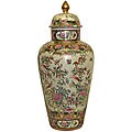 Rose Medallion Temple Jar