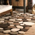 Alexa Hand-carved Stones and Pebbles Wool Rug (5' x 8')