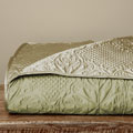 Luxe Versailles 'Loire' Iridescent Silk King-size Quilt