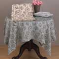 Daisy Print Square 60x60-inch Tablecloth