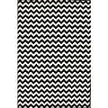 Alexa Chevron Vibe Zebra Black/ White Rug (4' x 5'7)
