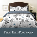 Perry Ellis Asian Lilly White Full/ Queen-size 3-piece Comforter Set