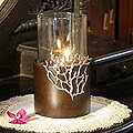 Mango Wood and Pewter 'Coral Light Glow' Candleholder (Thailand)